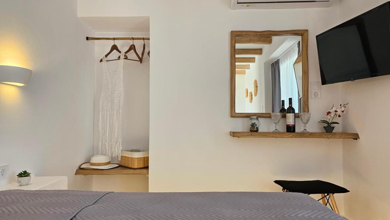 Polychronis Private Suite Pollonia Esterno foto
